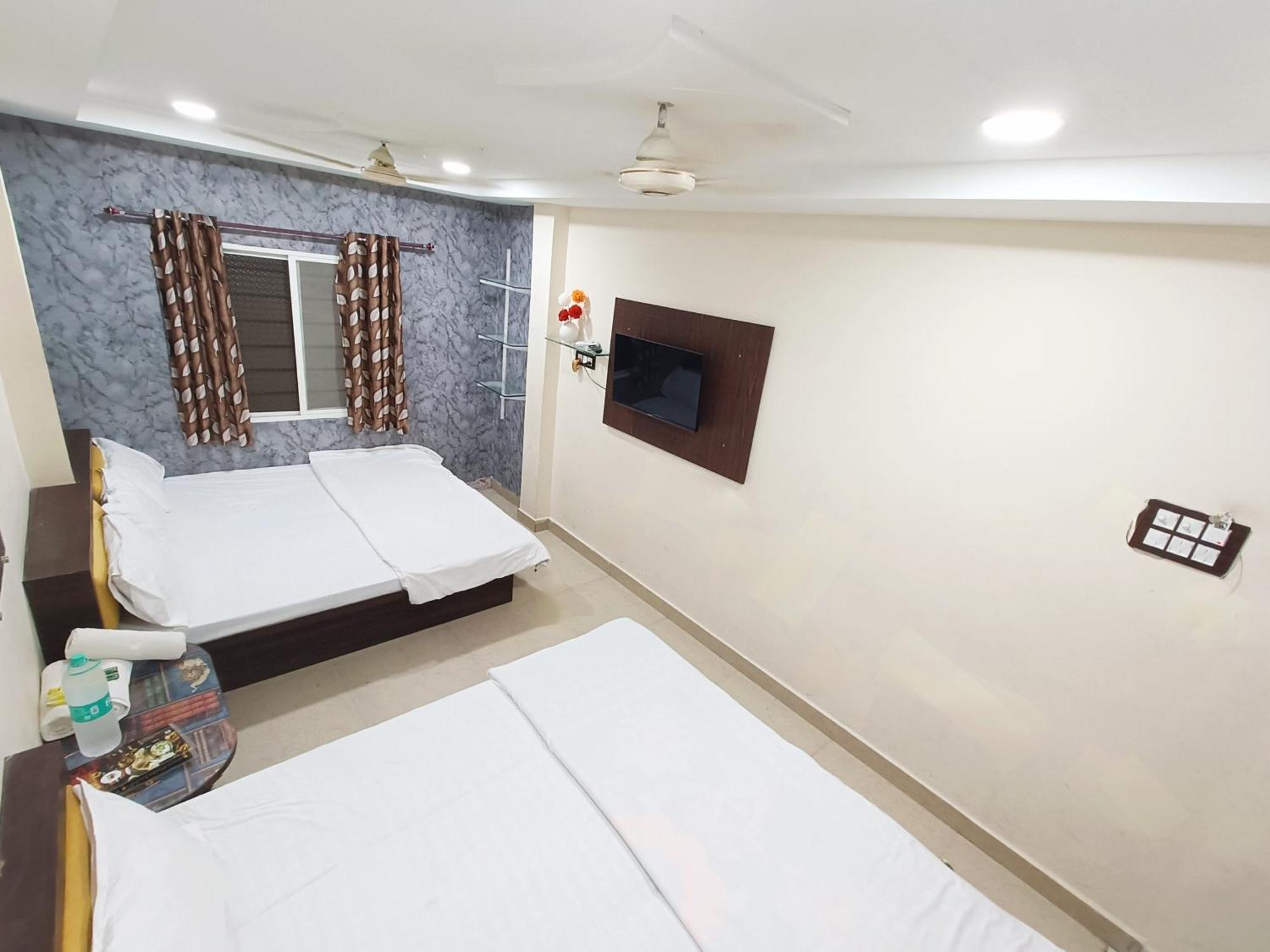 Fabhotel Shipra Ujjain Eksteriør bilde